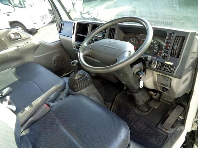 Isuzu ELF TRUCK 2014-10 184255-2