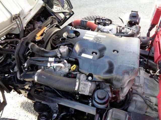 Isuzu ELF TRUCK 2014-10 184255-3