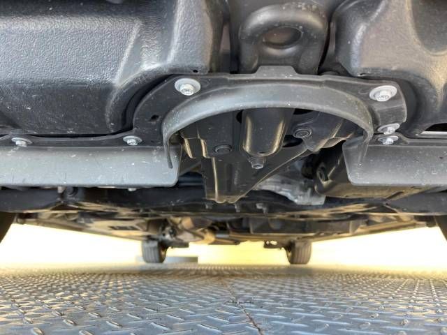 Toyota NOAH 2019-05 180412-19
