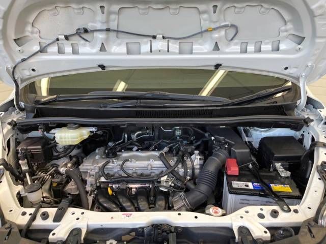 Toyota NOAH 2019-05 180412-18