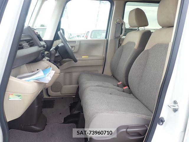 Honda N BOX 2019-03 375554-18