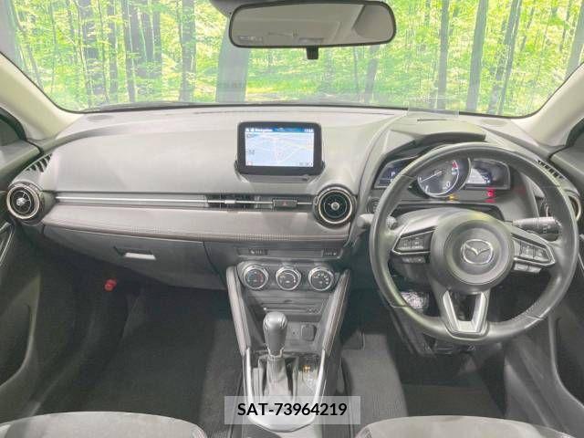 Mazda DEMIO 2016-11 267595-1
