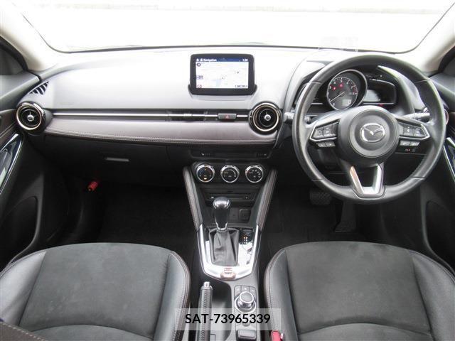 Mazda DEMIO 2018-06 301901-4