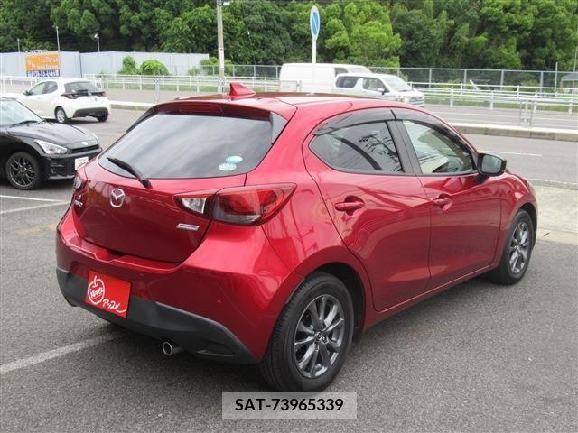 Mazda DEMIO 2018-06 301901-3