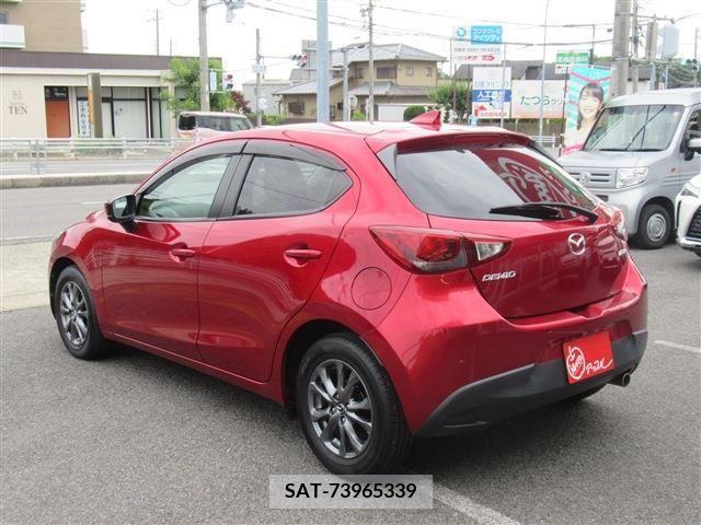 Mazda DEMIO 2018-06 301901-1