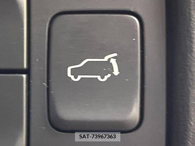 Mazda CX-8 2018-03 241672-7