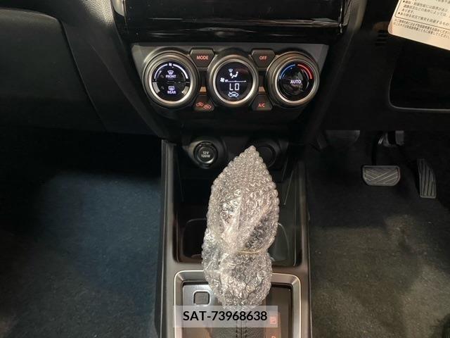 Suzuki SWIFT 2022-11 200781-9