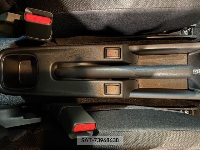 Suzuki SWIFT 2022-11 200781-12