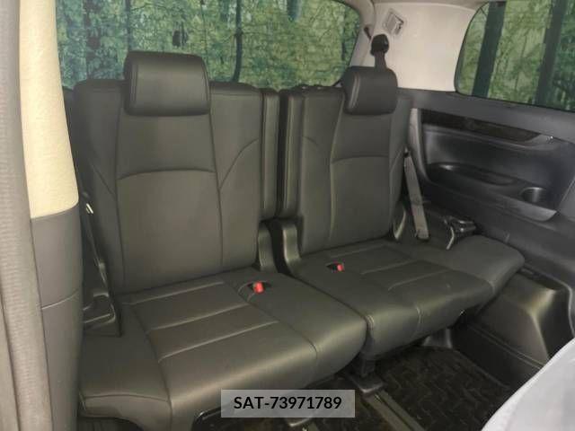 Toyota ALPHARD 2021-04 261258-11