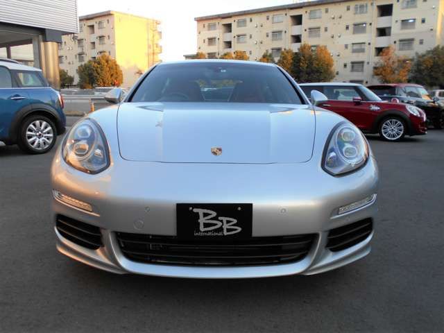 Porsche PANAMERA 2014-08 23534-1