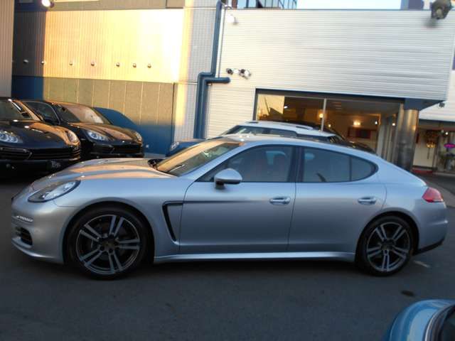 Porsche PANAMERA 2014-08 23534-7