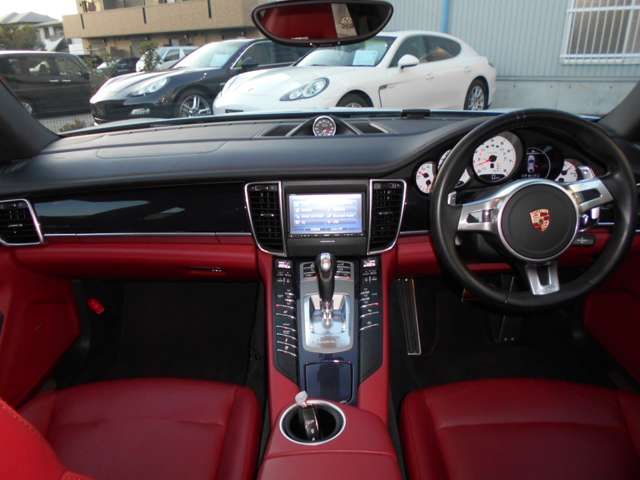 Porsche PANAMERA 2014-08 23534-9