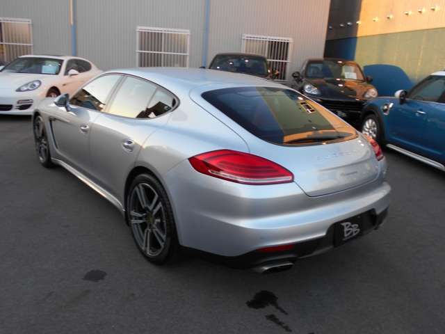 Porsche PANAMERA 2014-08 23534-6