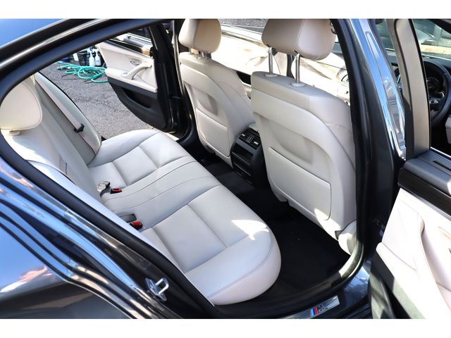 Bmw 5 SERIES 2016-01 14026-3