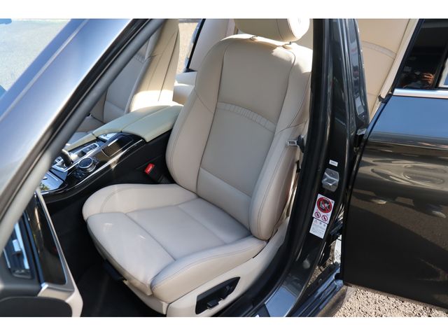 Bmw 5 SERIES 2016-01 14026-5