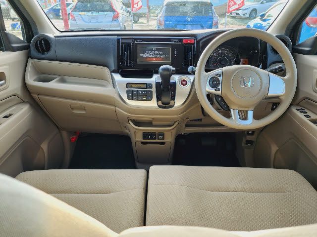 Honda N-WGN 2014-03 12812-1