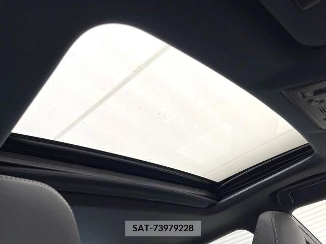 Lexus IS 2015-08 354960-2