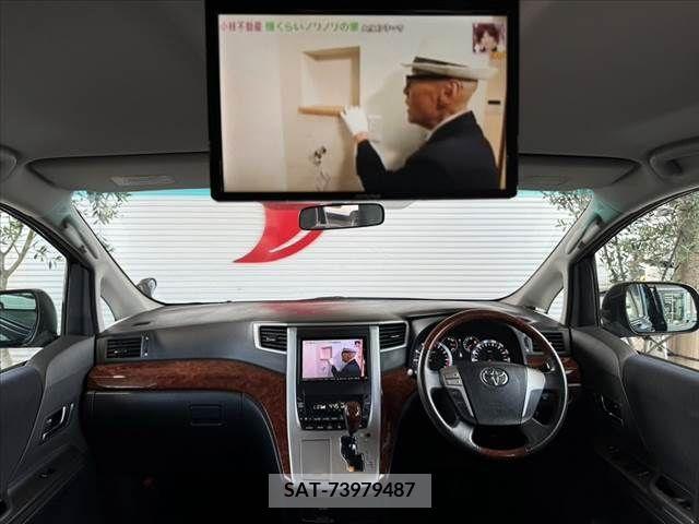 Toyota VELLFIRE 2010-11 384897-1