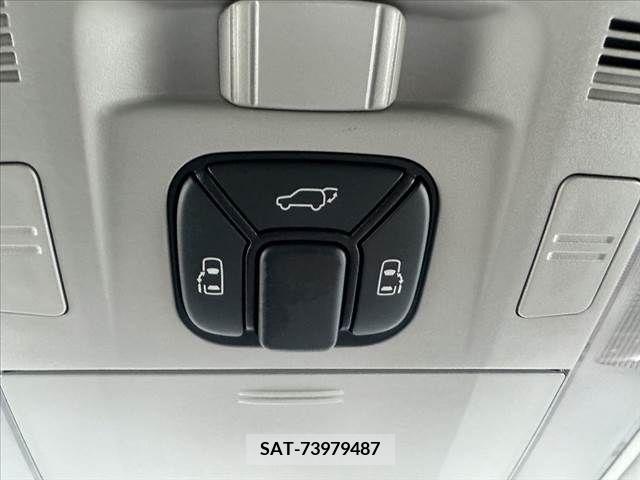 Toyota VELLFIRE 2010-11 384897-4