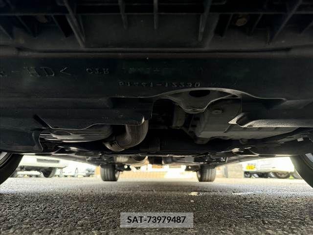 Toyota VELLFIRE 2010-11 384897-18