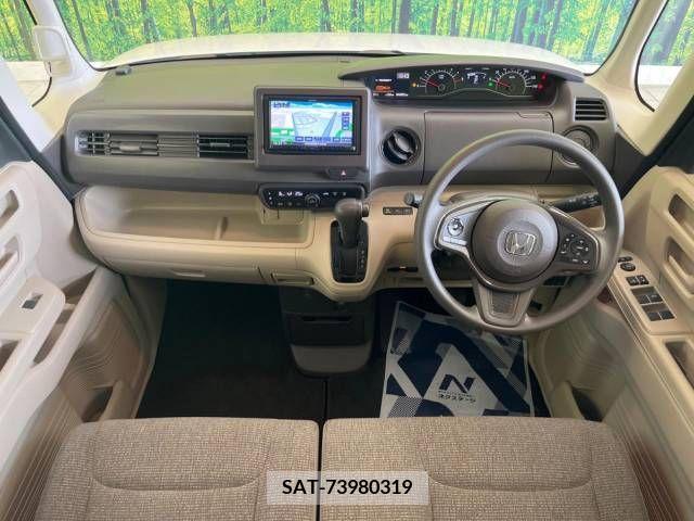 Honda N BOX 2018-07 278449-1