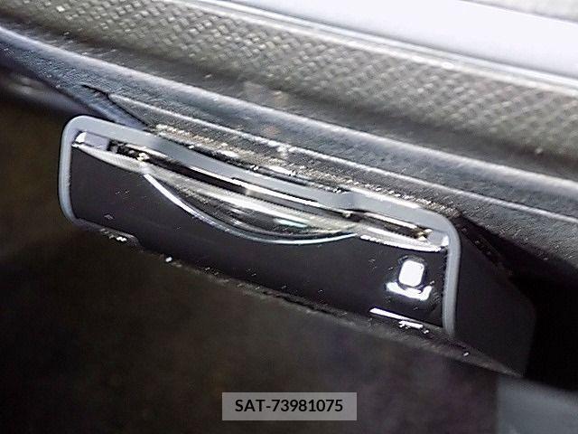 Suzuki WAGON R 2012-06 383851-15