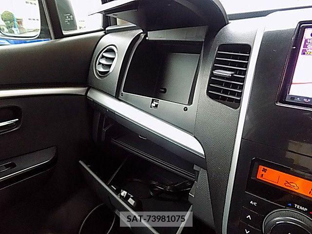 Suzuki WAGON R 2012-06 383851-19