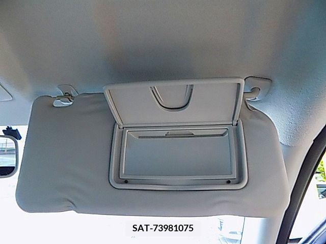 Suzuki WAGON R 2012-06 383851-18