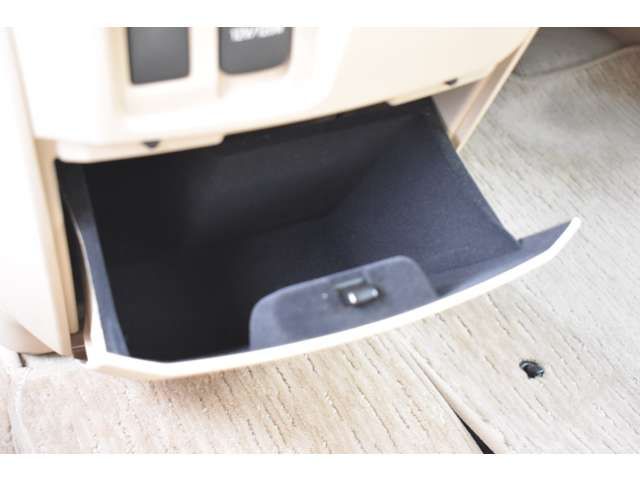 Toyota VELLFIRE 2011-01 18790-11