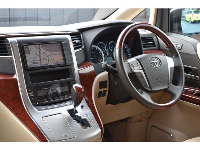 Toyota VELLFIRE 2011-01 18790-2