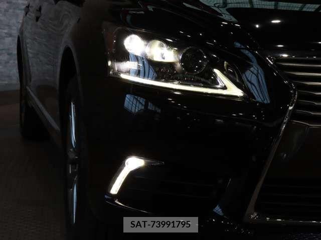 Lexus LS 2015-03 275547-13