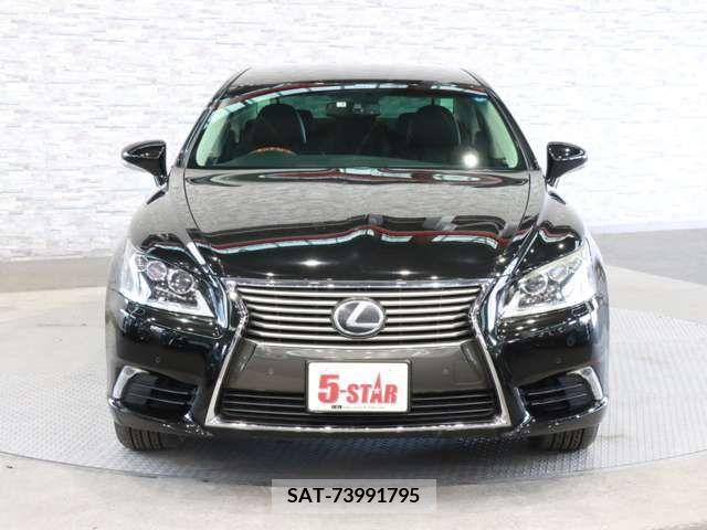 Lexus LS 2015-03 275547-9