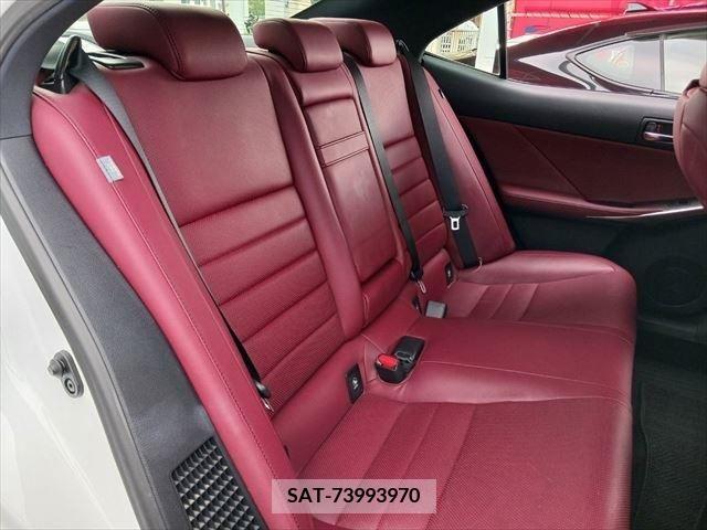 Lexus IS 2013-09 354141-10