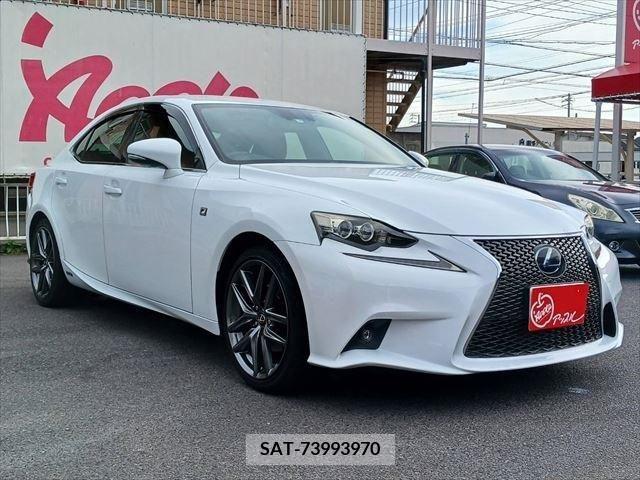 Lexus IS 2013-09 354141-17