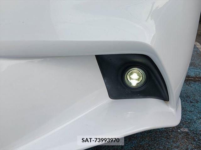 Lexus IS 2013-09 354141-14