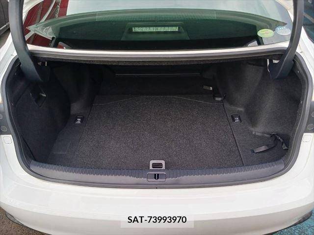 Lexus IS 2013-09 354141-11
