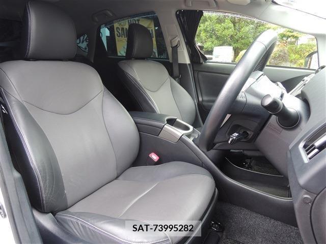 Toyota PRIUS 2012-08 322012-19