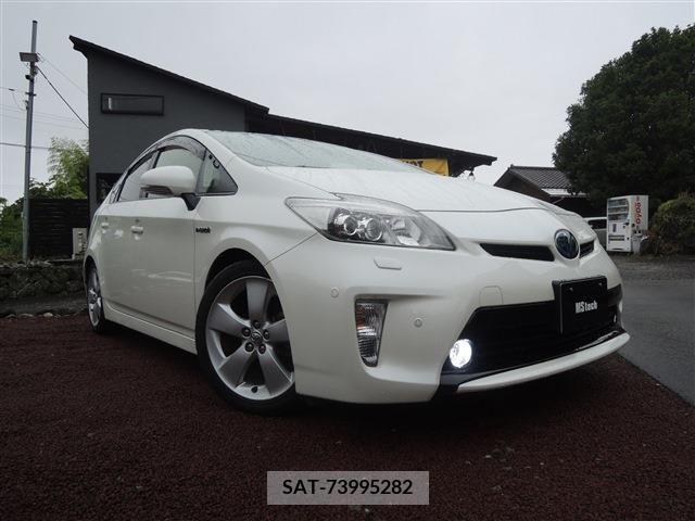 Toyota PRIUS 2012-08 322012-0