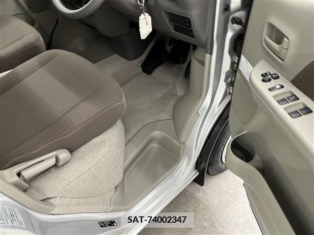 Suzuki EVERY 2018-02 301598-17