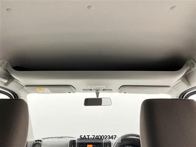 Suzuki EVERY 2018-02 301598-15