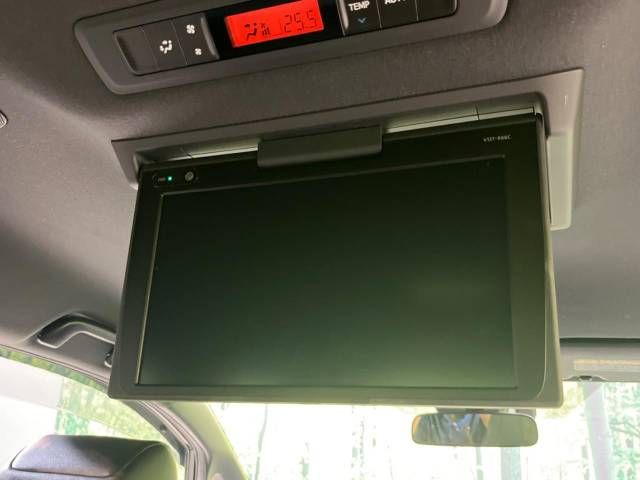 Toyota ESQUIRE 2016-11 192305-2