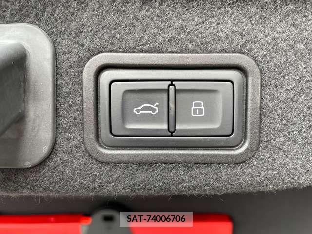Audi A8 2015-07 261163-7