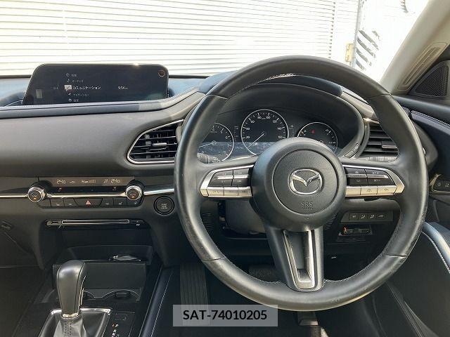 Mazda CX-30 2019-10 302100-1