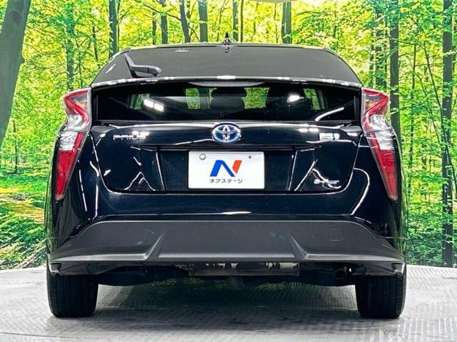 Toyota PRIUS 2016-10 19696-15