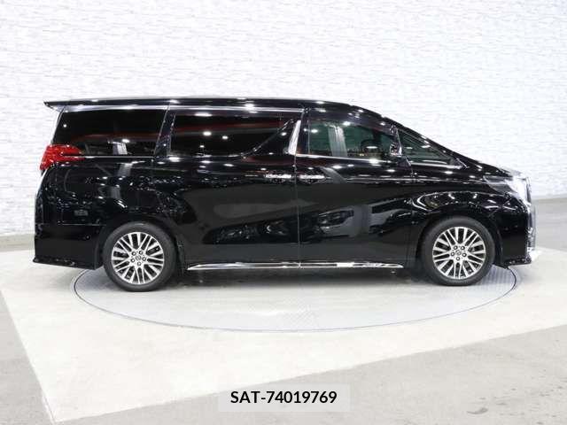 Toyota ALPHARD 2017-07 382281-11