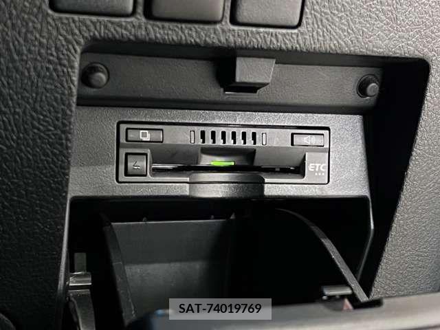 Toyota ALPHARD 2017-07 382281-18