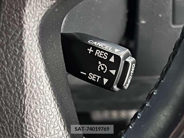 Toyota ALPHARD 2017-07 382281-17