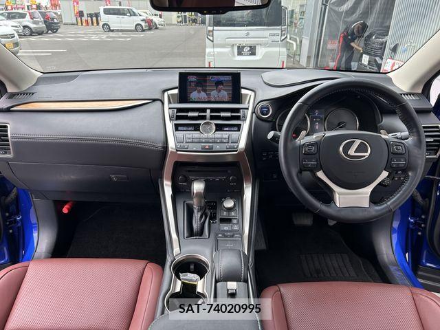 Lexus NX 2015-03 362969-6