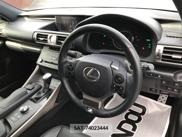 Lexus IS 2014-12 388158-9