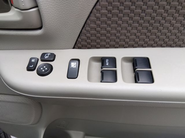 Nissan CLIPPER 2020-02 24379-16